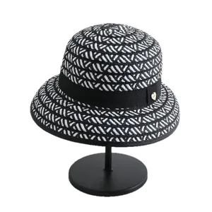 Chapeau bob en paille noir et blanc pour femme ete protection solaire elegante chapeau