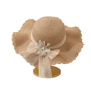 Damen Sommer Strand Strohhut breite Krempe Sonnenschutz Hut Schleife Blumenstil