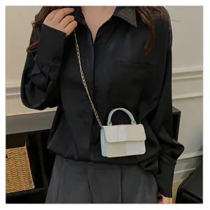 Vintage color block mini crossbody bag for women, stylish chic chain handbag, compact design.