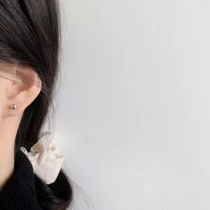 Minimalistische S925 Sterling Silber Kugel Ohrstecker, kleine runde Ohrringe für Damen.