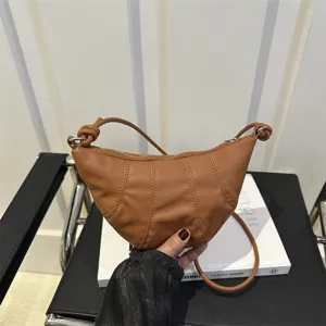 Sac Croissant en Cuir PU pour Femmes Minimaliste Couleur Unie Plissé Épaule Sous les Aisselles Sac à Main Urbain
