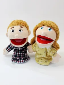 Hand puppets plush toys family set interactive dolls for kids storytelling kindergarten show.