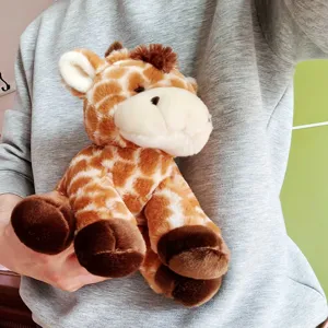 Peluche girafe jouet en peluche mignon poupée d'animal sauvage assis cadeau d'enfant