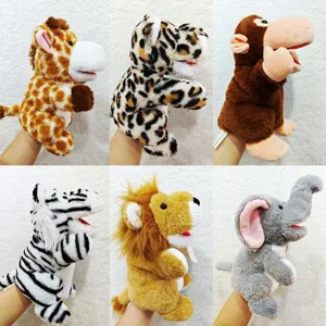 Set di marionette a mano in peluche di animali selvatici con bocca mobile interattiva.