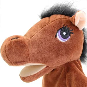 Marionnette à main cheval marron pour jeu interactif, peluche animal à bouche mobile.