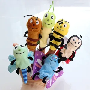 Mignons Jouets de Marionnette à Doigt en Peluche Série Insectes de Bande Dessinée Papillon Abeille Chenille Jouets Éducatifs Préoces pour Enfants