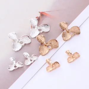 Metalllegierung DIY Schmuck Accessoires, gold und silber Farbe, dreiblättrige Blumen Anhänger für Basteln