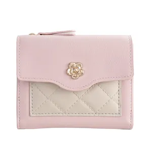 Petit portefeuille femme en cuir PU avec fleur de camélia et poche matelassée élégante