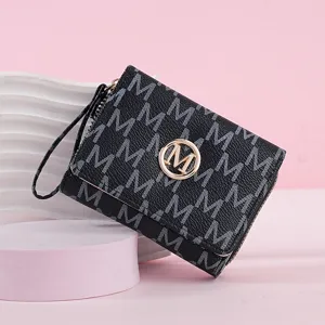 Portefeuille court noir pour femme avec motif monogramme M, porte-monnaie zippé et lanière.