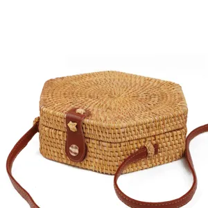 Handmade Rattan Crossbody Bag Vintage Woven Straw Shoulder Bag Minimalist Casual Women Handbag Vacation Beach Purse