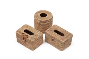 Handcrafted natural rattan tissue box holder for home living room desktop storage.