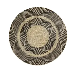 Handwoven Round Straw Wall Hanging Natural Fiber Boho Wall Decor Ethnic Woven Art