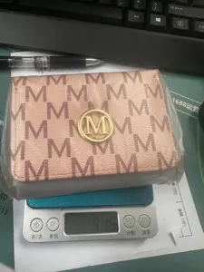Portefeuille court femme rose porte-monnaie à trois volets monogramme style chic