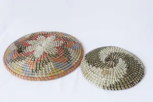 Piatti decorativi in vimini di erba marina naturale per parete, arredamento rustico.