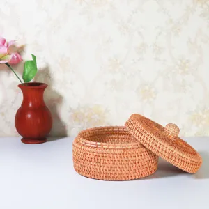 Natural Rattan Woven Storage Box With Lid Handmade Desktop Sundries Storage Container Small Fruit Nut Basket Home Decor
