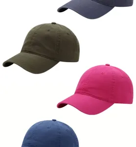 Gedetailleerd overzicht van gewassen effen baseballcaps, zachte casual hoeden voor dames.