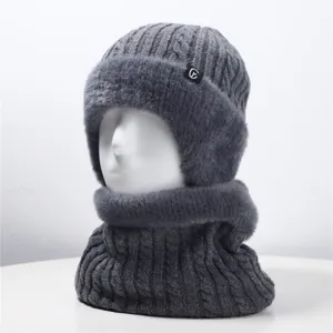 Winter dicke warme Strickmütze und Schal Set mit Plüschfutter für Herren und Senioren. Grau.