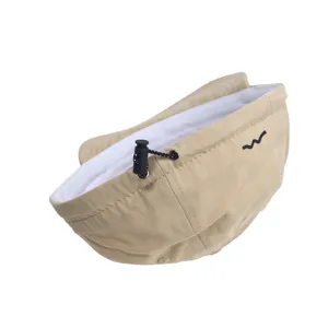 Japanse vintage honkbalpet met korte klep in khaki, voorzien van handig verstelbaar trekkoord.