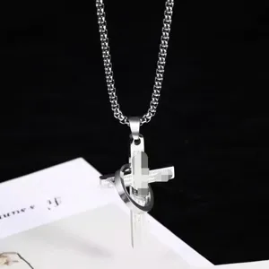 Collier pendentif croix en acier inoxydable, style hip hop punk bijoux de mode.