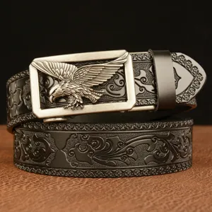 Cintura da uomo in vera pelle vintage con fibbia automatica ad aquila e motivo floreale.