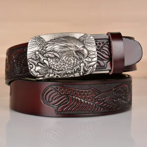 Cintura uomo in vera pelle con fibbia aquila in rilievo e design elegante del cinturino.