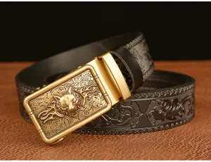 Men leather belt wolf head automatic buckle embossed vintage style casual waist belt detail