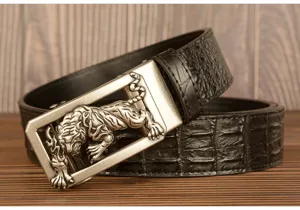 Cintura da uomo in pelle con motivo coccodrillo e fibbia automatica tigre 3D in metallo.