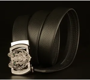 Men's genuine leather automatic belt with dazzling rhinestone tiger head buckle fashion.