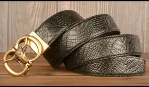Men's cowhide leather belt with retro bull head buckle and snake pattern embossed design for fashion men.