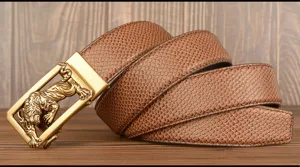 Premium men's snakeskin pattern leather belt featuring a stylish 3D tiger automatic buckle.