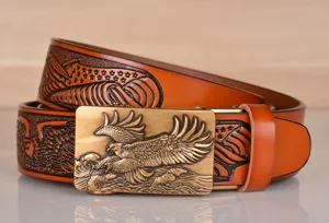 Men leather belt with eagle embossed pattern and automatic metal buckle for casual wear style.