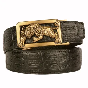 Men's retro automatic buckle leather belt with stylish tiger design and embossed pattern.