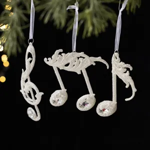 Adornos colgantes de árbol de Navidad en forma de nota musical con purpurina y cintas