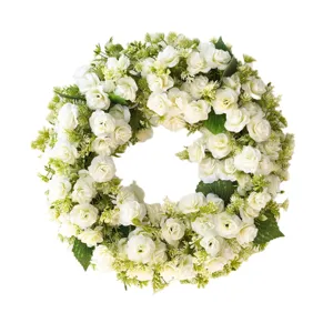 Couronne de fleurs artificielles blanches pour porte d'entrée, décoration murale et mariage.