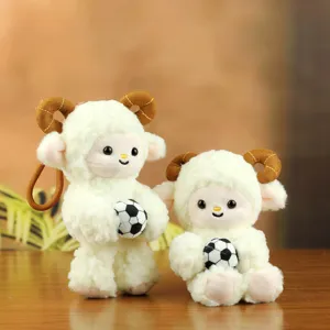 Mignon Pendentif en Peluche de Mouton de Football Poupée d'Agneau en Peluche Douce Porte-clés pour Décoration de Sac Cadeau