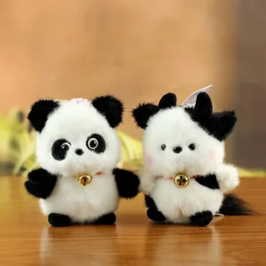Leuke zachte pluche panda en dier sleutelhangers met kleine belletjes voor tassen.