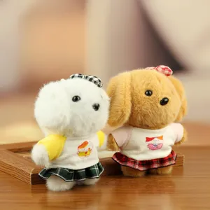 Simpatico ciondolo portachiavi in peluche cane, morbido giocattolo imbottito per zaino.