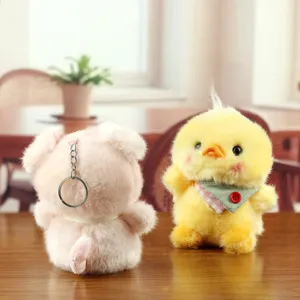 Simpatici portachiavi in peluche maialino e pulcino, morbidi ciondoli per borse decorazione.