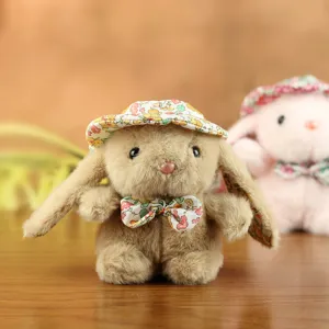 Simpatico ciondolo coniglietto peluche con cappello floreale, bambola morbida borsa.