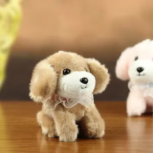 Süßes Plüschhund-Modell mit zarter Spitzenkrause, ideales Kinderspielzeug und Geschenk.