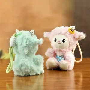 Süßes Cartoon Lamm Plüschtier Schlüsselanhänger, flauschige Schaf Puppe Tasche Deko Geschenk.
