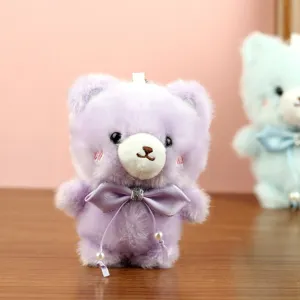 Lindo llavero de osito de peluche morado, suave juguete colgante para bolso de mano y mochila.