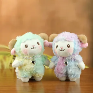 Mignon porte-clés mouton en peluche avec pendentif cœur en perle, adorable jouet peluche sac.