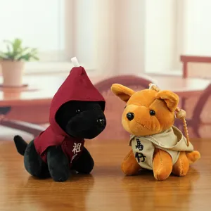 Schattige pluche hond sleutelhanger set, zacht knuffeldier met mini mantel, tasbedel.