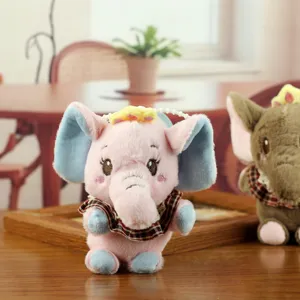 Süßer rosa Elefant Plüschtier Anhänger mit blauen Ohren und Schleife Taschenanhänger Puppe.