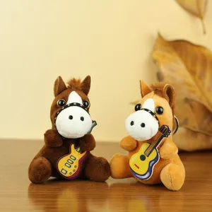 Portachiavi cavallo in peluche carino, morbida bambola pony con chitarra, grazioso ciondolo borsa.