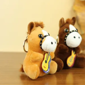 Dettaglio portachiavi peluche cavallo carino, ciondolo borsa peluche animale regalo carino