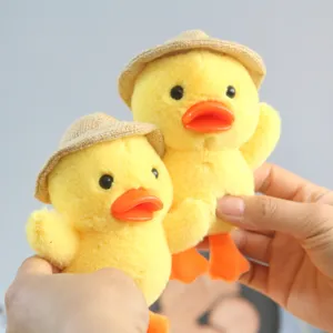 Simpatico portachiavi in peluche di anatra gialla ciondolo borsa bambola