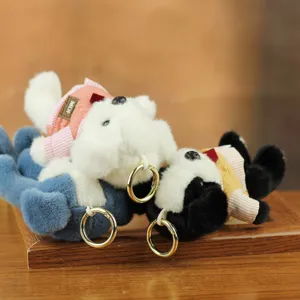 Llavero de perro de peluche tierno con ropa, colgante de bolso de animal suave.