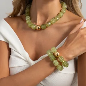 Set collana e bracciale di perle in resina colorata, eleganti gioielli verdi da donna